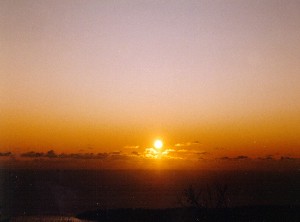 SUNST103.JPG